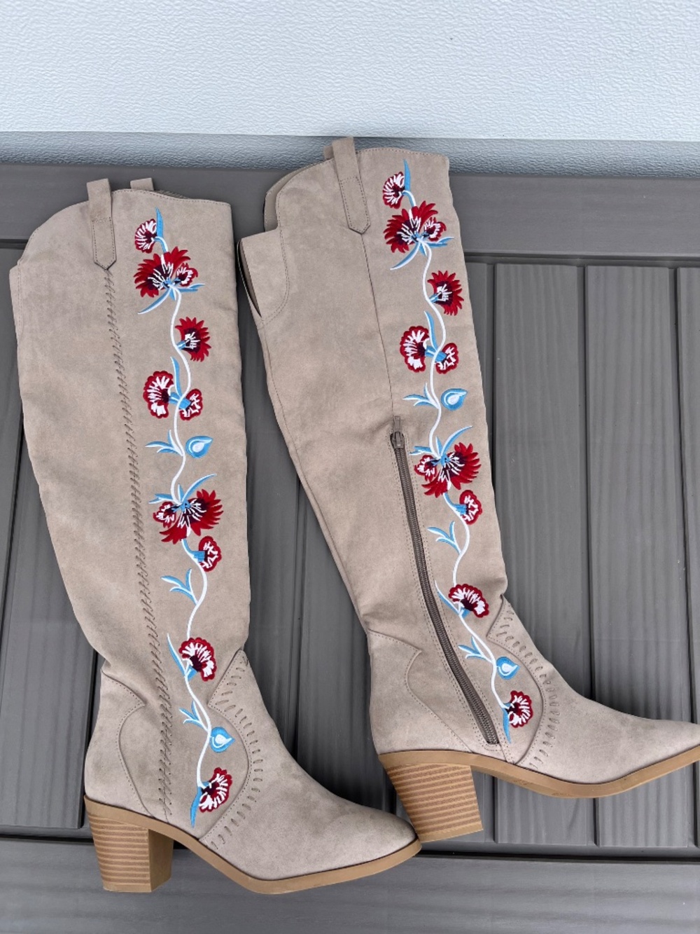 Carlos by Carlos Santana Alexia Over the Knee Boots Embroidered Taupe sz 7 Boho